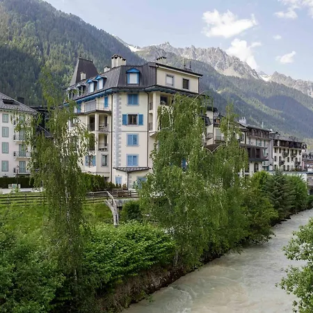 Des Alpes 302 Appt - Year *
