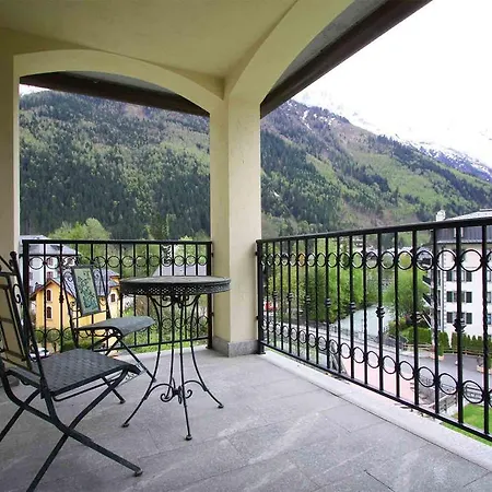 Apartment Des Alpes 302 Appt - Year Chamonix