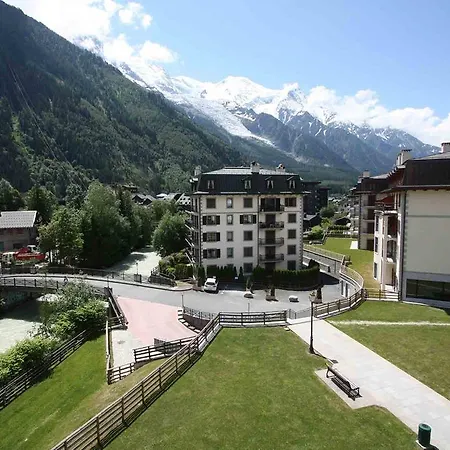 Des Alpes 302 Appt - Year